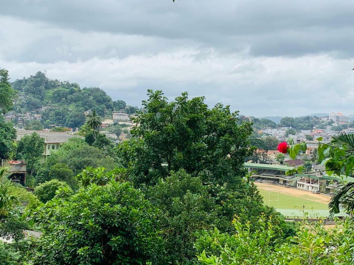 Jaga's Hill Kandy